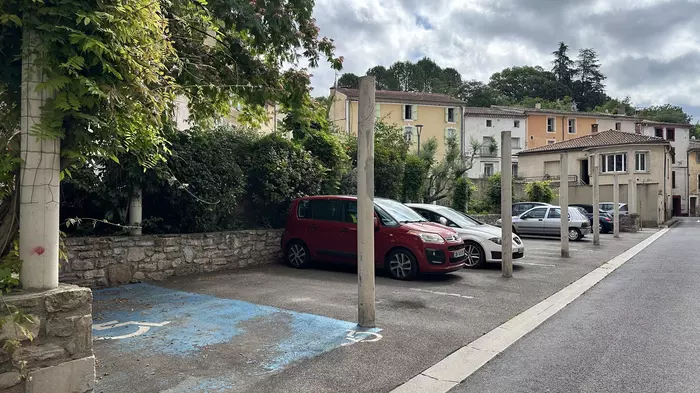 Un vent de renouveau souffle dans le quartier du château, mais pas que !  